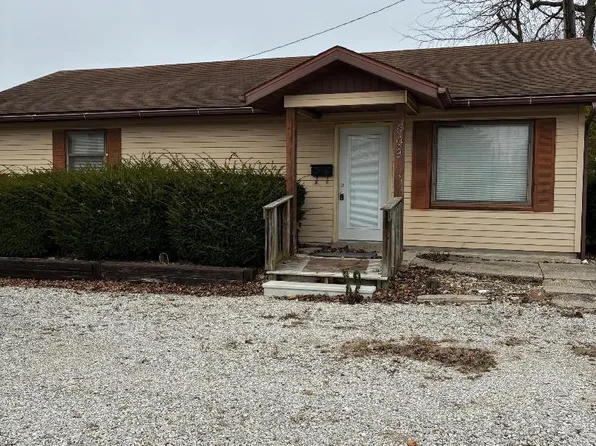 509 B St NE, Linton, IN 47441
