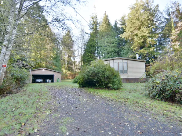 63398 Everett Rd, Coos Bay, OR 97420