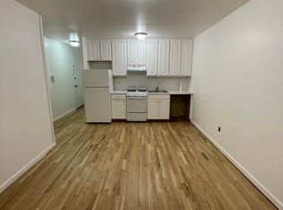 6015 62nd Ave APT 1, Maspeth, NY 11378