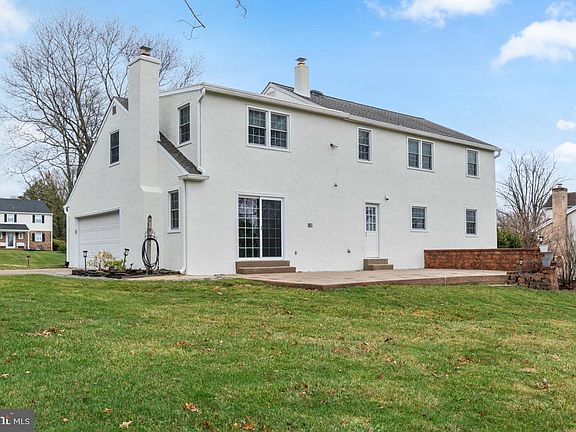 5th image of 1670 Salem Cir