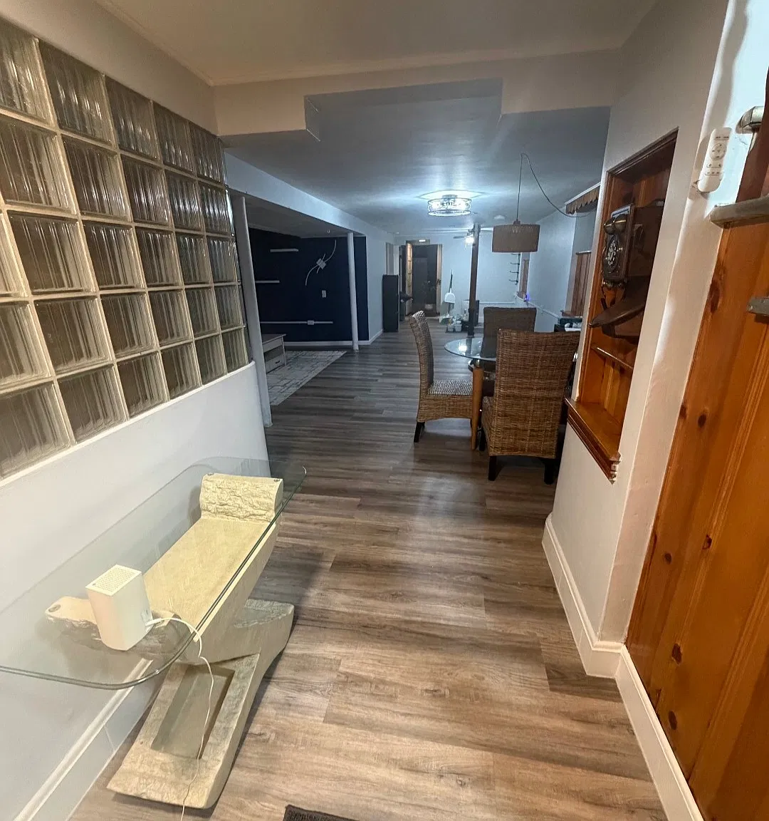 1 bed, 950 sqft, $1,700 — Photo 2
