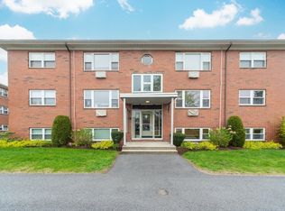 21 Warren St APT 2, Waltham, MA 02453