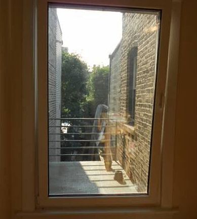 5th image of 2418 N Oakley Ave