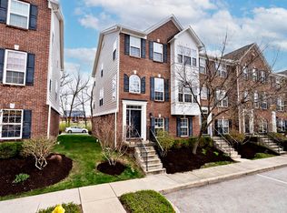 922 Rosalind Pl, Carmel, IN 46032