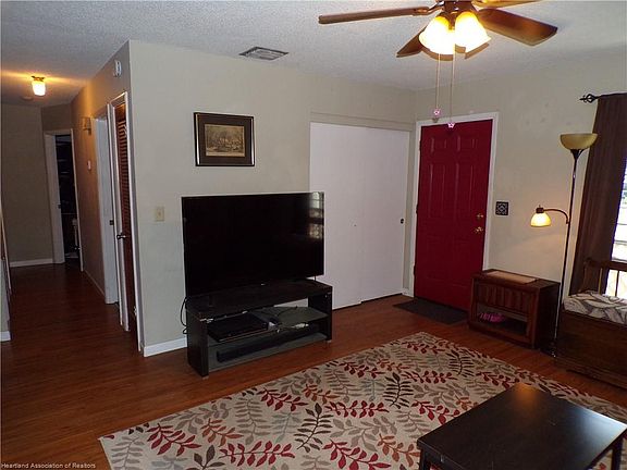 5th image of 1210 Thurston Ave