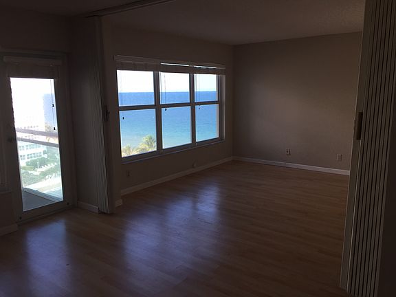 2nd image of 3900 Galt Ocean Dr APT 715