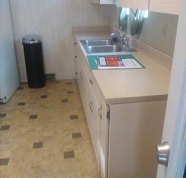 542 Lincoln Ave — Photo 7