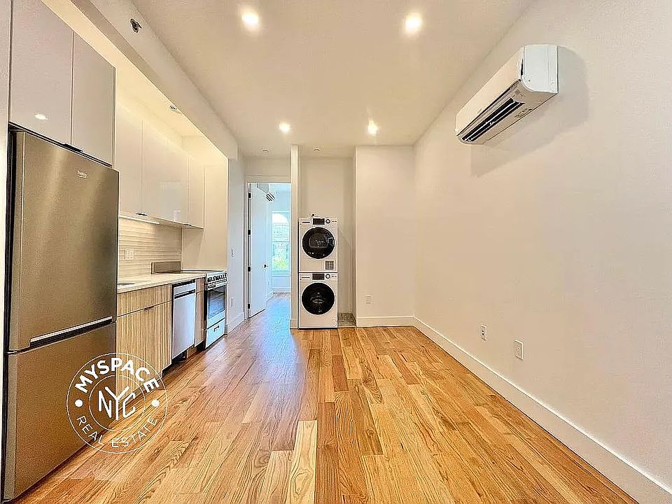 1st image of 1823 Woodbine St #3C