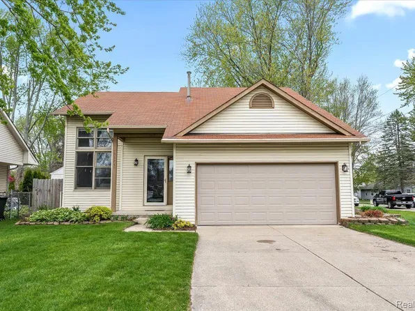 3175 W Utica Rd, Shelby Township, MI 48317