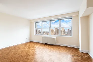 Rented by (Legacy) Elegran