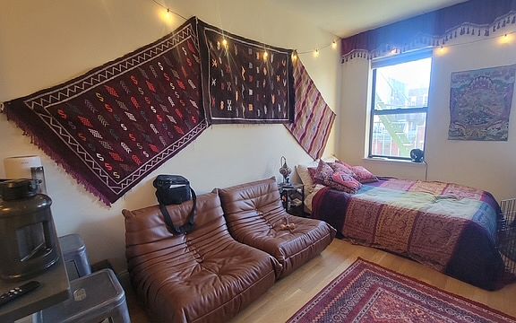 3rd image of 200 Avenue A APT 3A