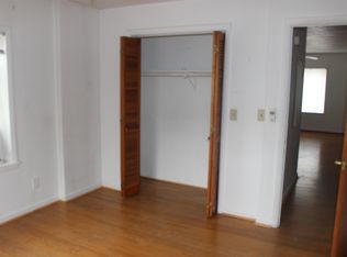 177 College Dr APT 9, Daleville, VA 24083