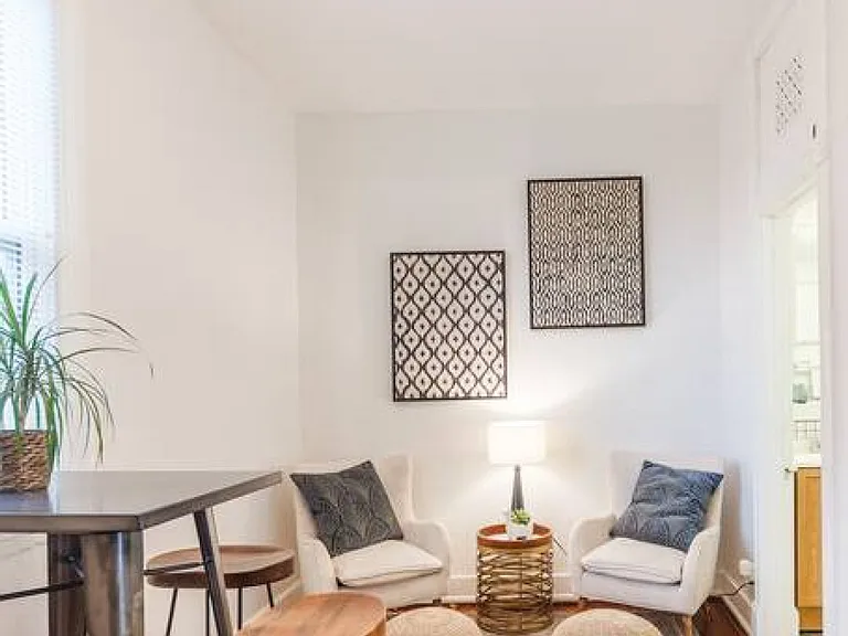 Building's Lounge