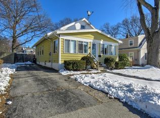 55 Tennyson St, Worcester, MA 01610