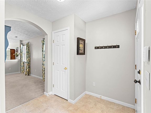 5th image of 5601 Sterling Ct