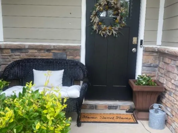 715 Little Bluestem Dr, Lake Wylie, SC 29710