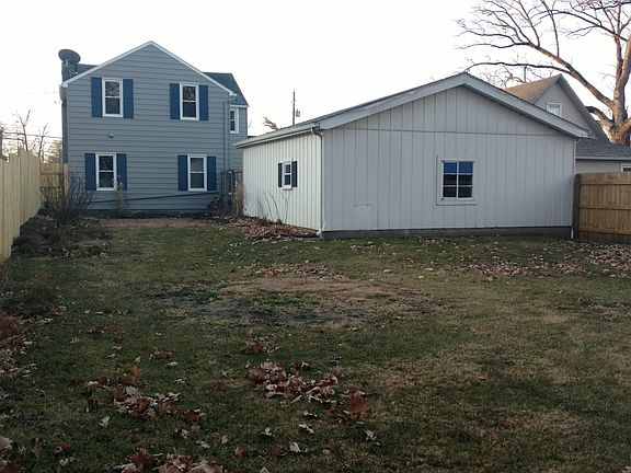 3rd image of 540 Boyce St