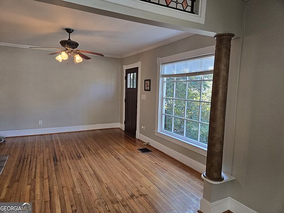 3rd image of 1038 S Candler St