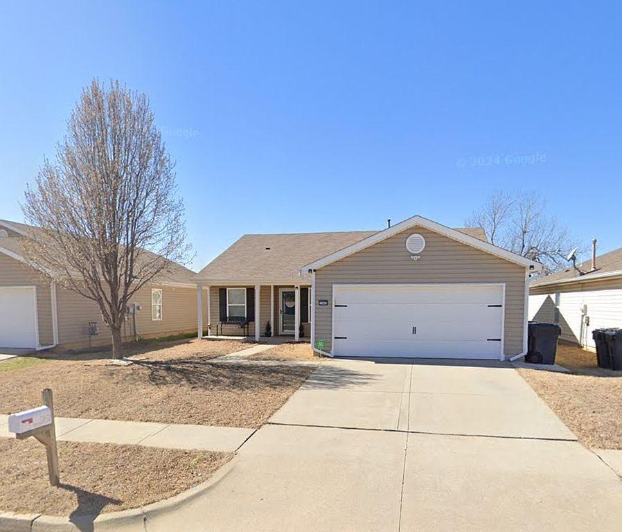 15605 Lilly Garden Ln - Property Image