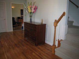 511 Colony Cir N, Wilmington, NC 28409