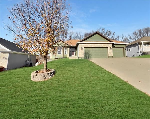 1st image of 15790 NW Meadow Ct
