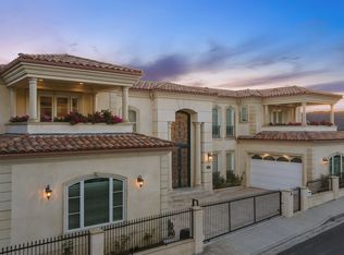 2409 Venus Dr, Los Angeles, CA 90046