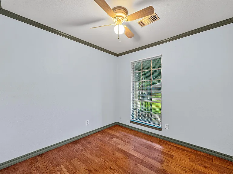 5725 Melanite Ave — Photo 8