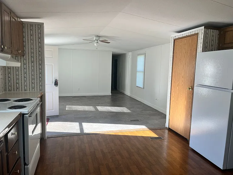31 Meadow Ct — Photo 8