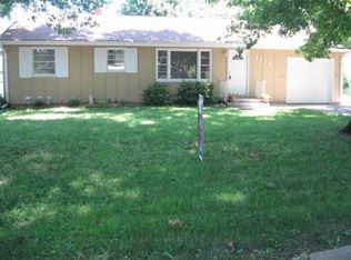 3519 S Spring St, Independence, MO 64055