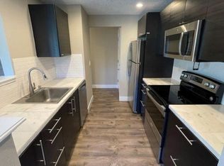 22845 SW Washington St APT 115, Sherwood, OR 97140