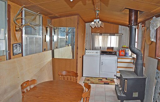 3rd image of 338 Deer Ln
