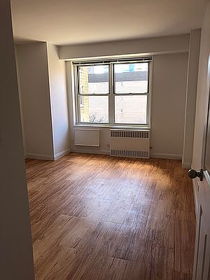 5th image of 747 10th Ave APT 4G