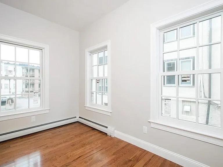101 Lanark Rd #101 — Photo 5