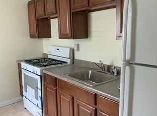 622 Birch St, Reading, PA 19604