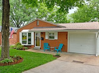 638 S Sappington Rd, Saint Louis, MO 63122