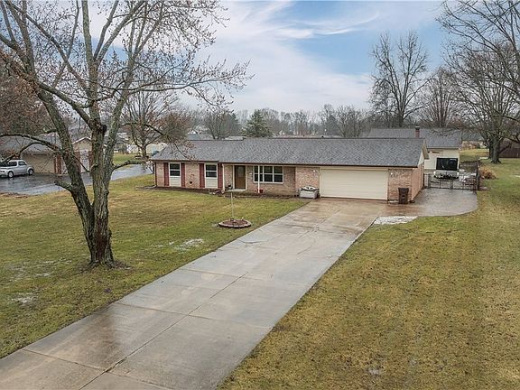 4th image of 5485 Knollwood Dr