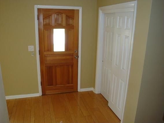 2nd image of 1023 Green Meadow Dr