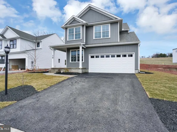 55 Eli Dr, York, PA 17404
