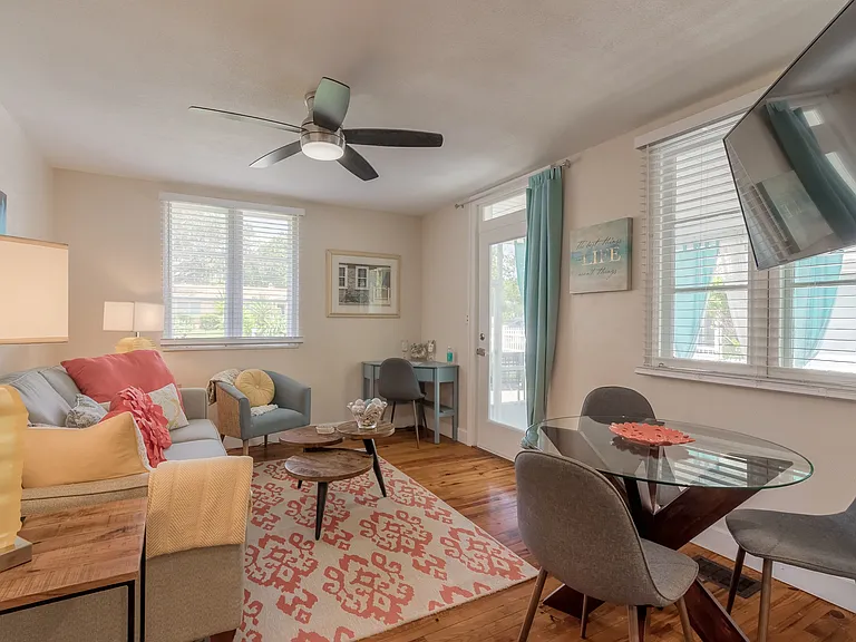 1521 Moravia Ave — Photo 10