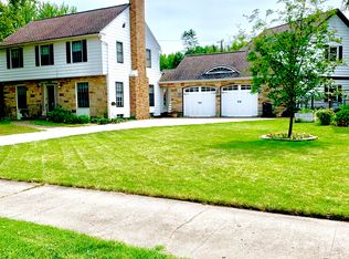 682 State St, Holland, MI 49423