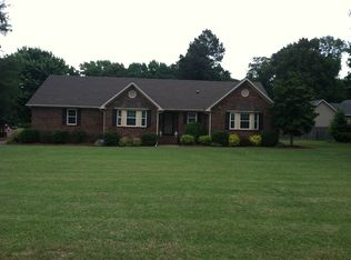 127 Dodd Dr W, Martin, TN 38237