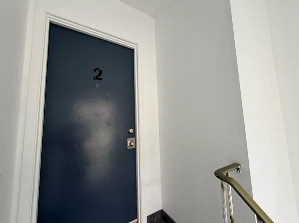 50 Penetang St #2, Barrie, ON L4M 1V6