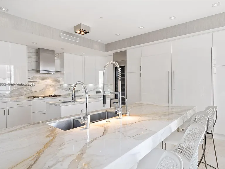 17749 Collins Ave #902 — Photo 20