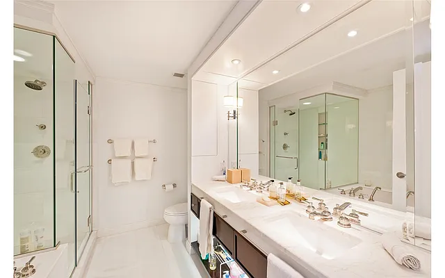 Rented by Douglas Elliman | media 6