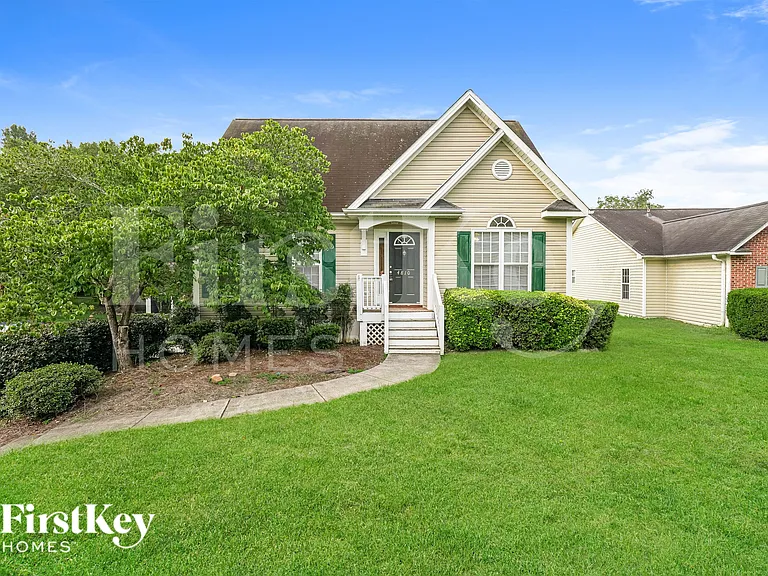 4810 Manteo Ln — Photo 1