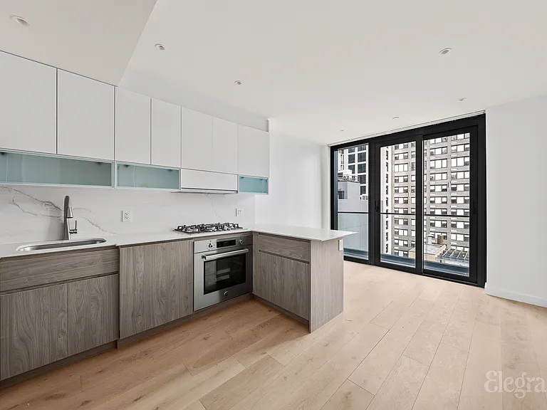 42-62 Hunter St #9B — Photo 8