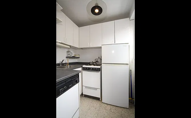 Sold by Douglas Elliman | media 4