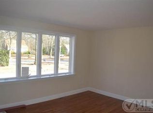 119 Santuit Newtown Rd, Marstons Mills, MA 02648