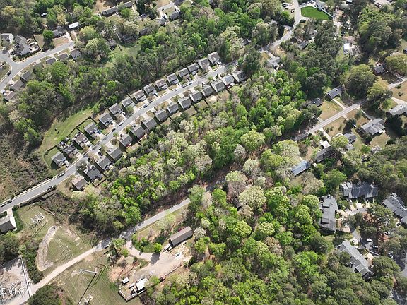 5th image of 4228 Jane Ln