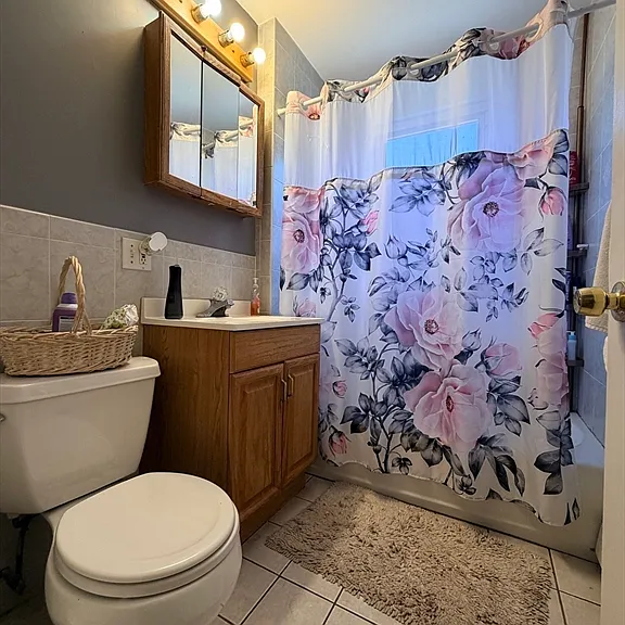 82 Academy Hill Rd — Photo 4